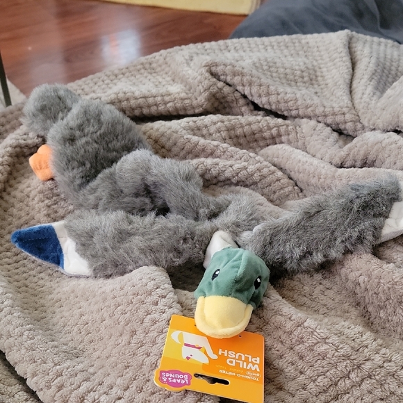 Other - NWT! Wild Plush Duck Toy